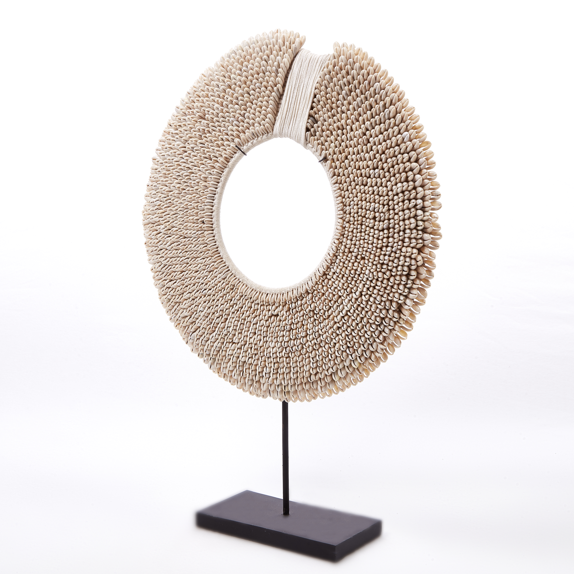 cowrie_shell_necklace_1 (1)